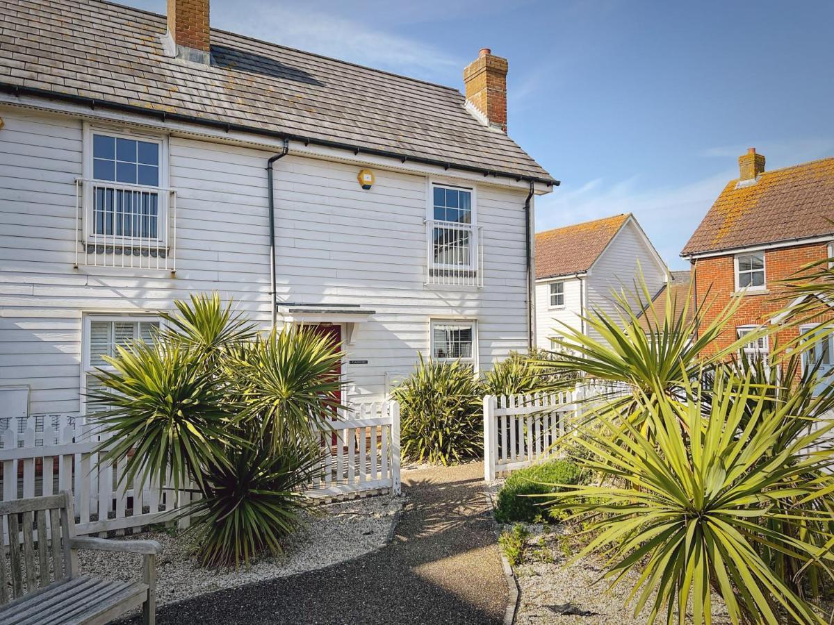 Holiday home Tradewinds *